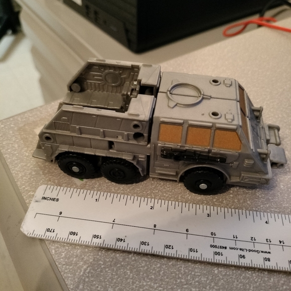 Transformers - Picture 6 of 16